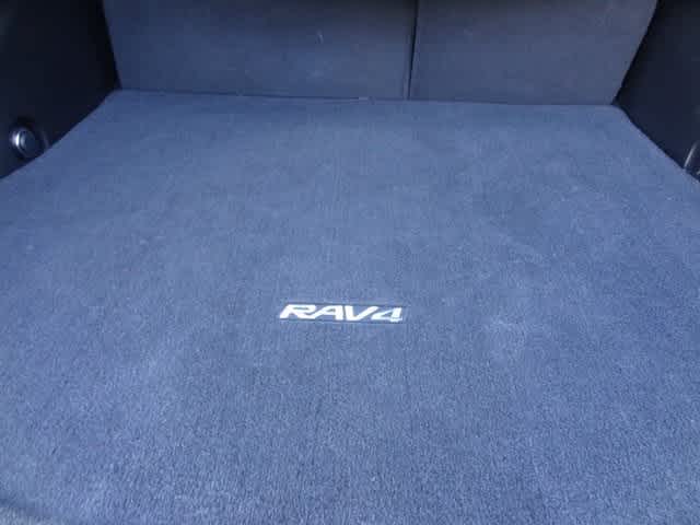 Thumbnail: 2017 Toyota RAV4 - 13