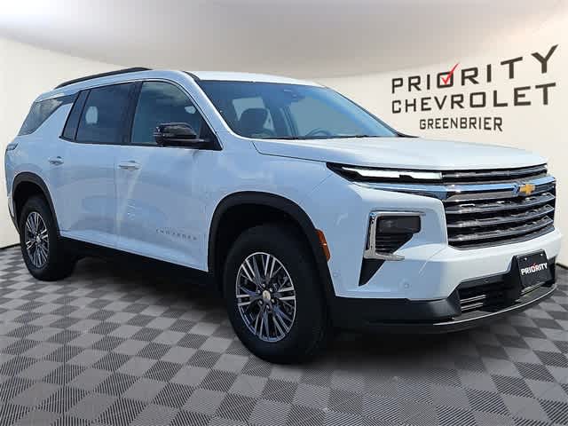 Thumbnail: 2025 Chevrolet Traverse - 3