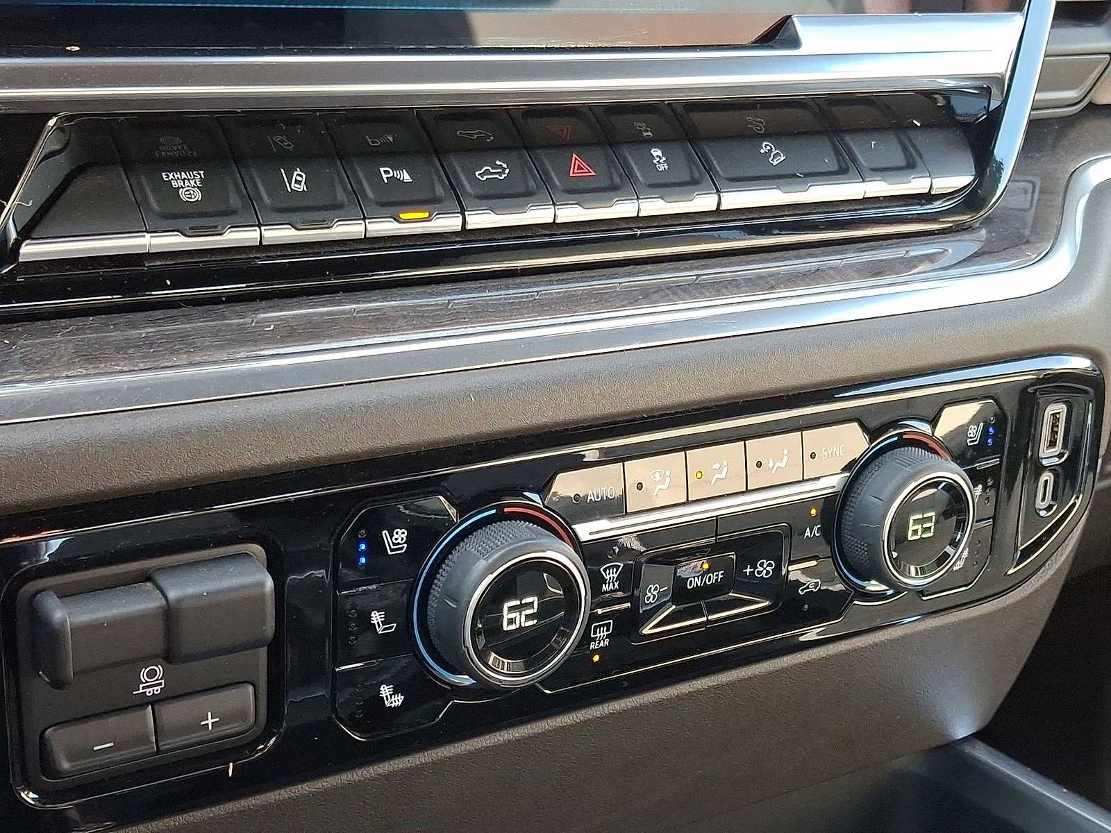 Thumbnail: 2024 Chevrolet Silverado 2500 - 23