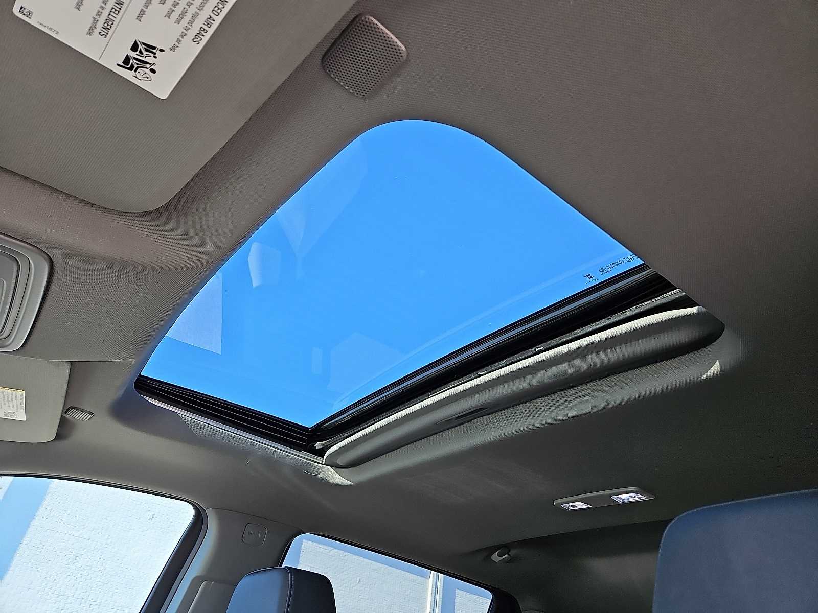 Thumbnail: 2026 Chevrolet Silverado 1500 - 9