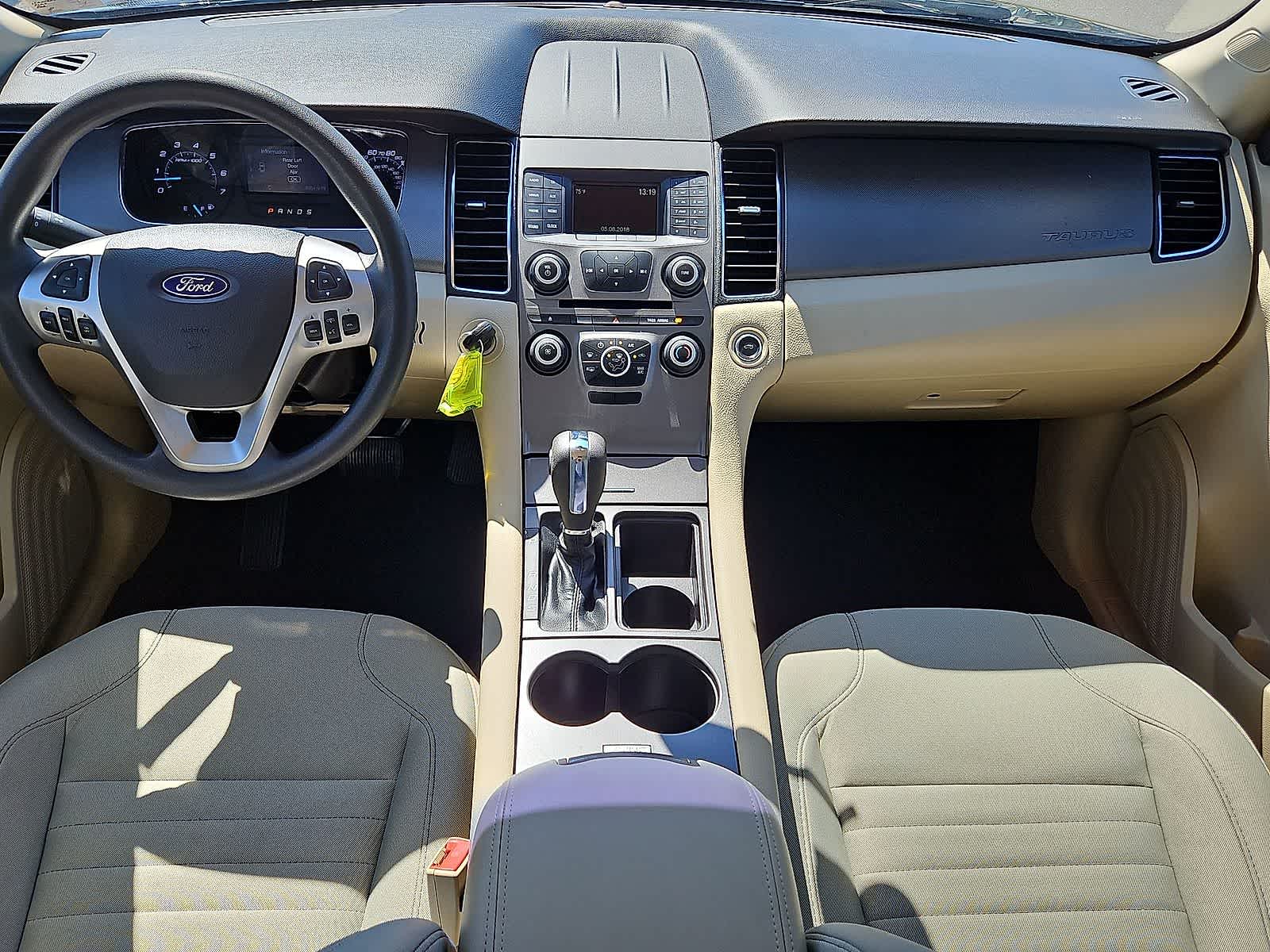 Thumbnail: 2018 Ford Taurus - 24