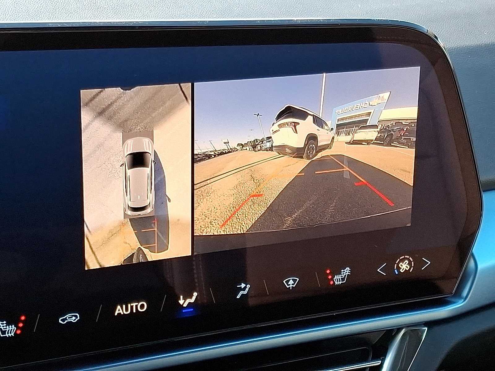 Thumbnail: 2025 Chevrolet Equinox - 12