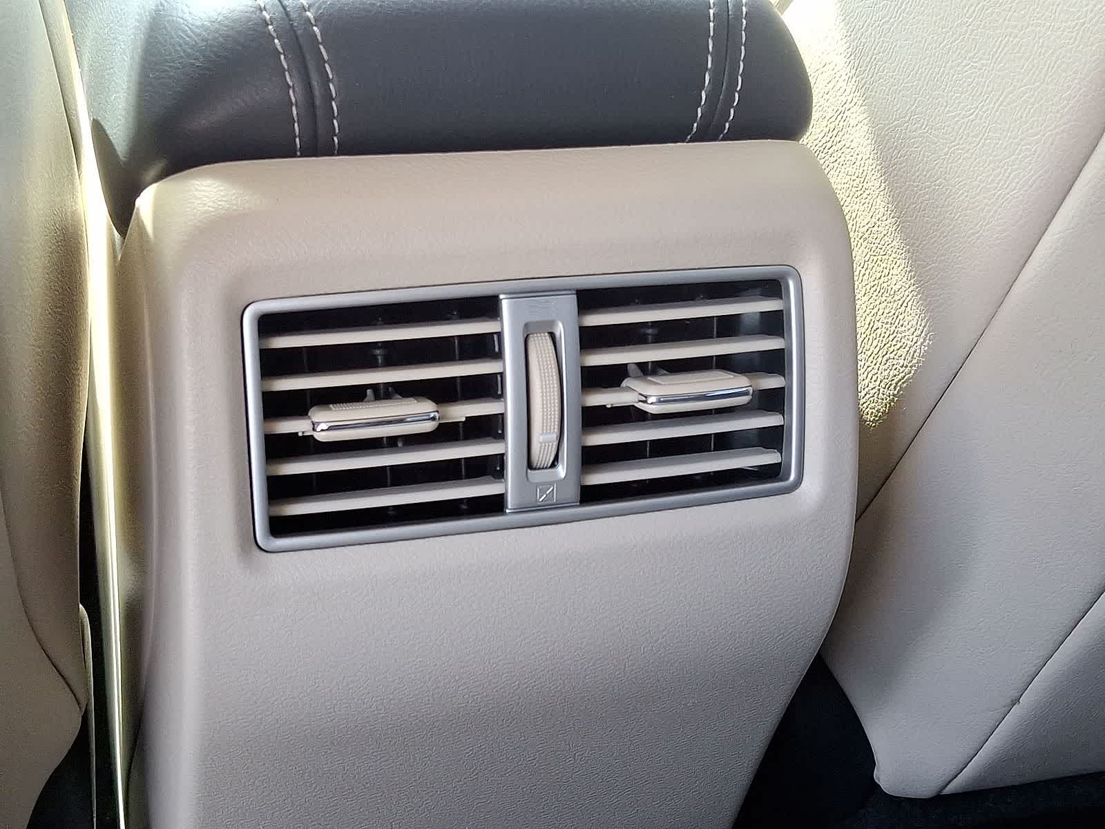 Thumbnail: 2019 Nissan Maxima - 27