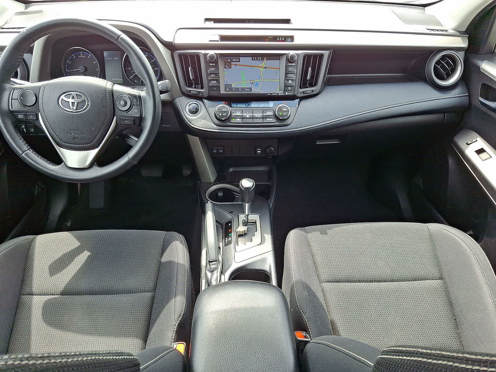 Thumbnail: 2018 Toyota RAV4 - 11