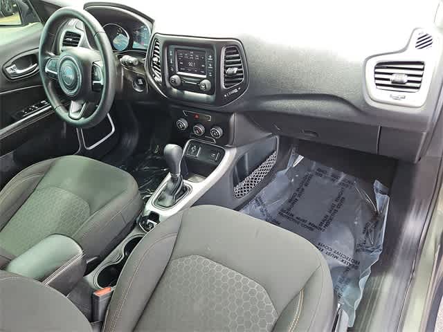 Thumbnail: 2018 Jeep Compass - 34