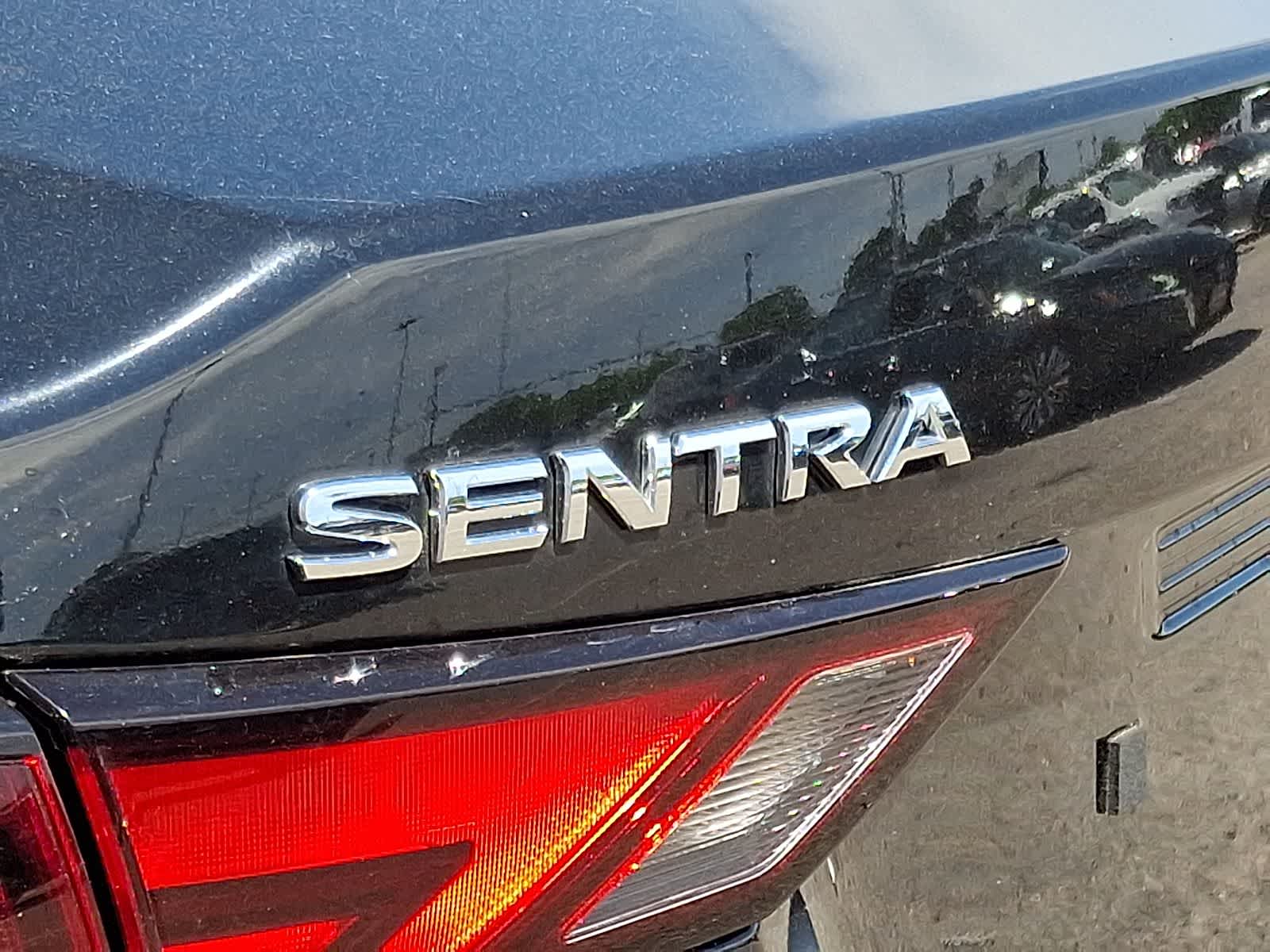 Thumbnail: 2023 Nissan Sentra - 5