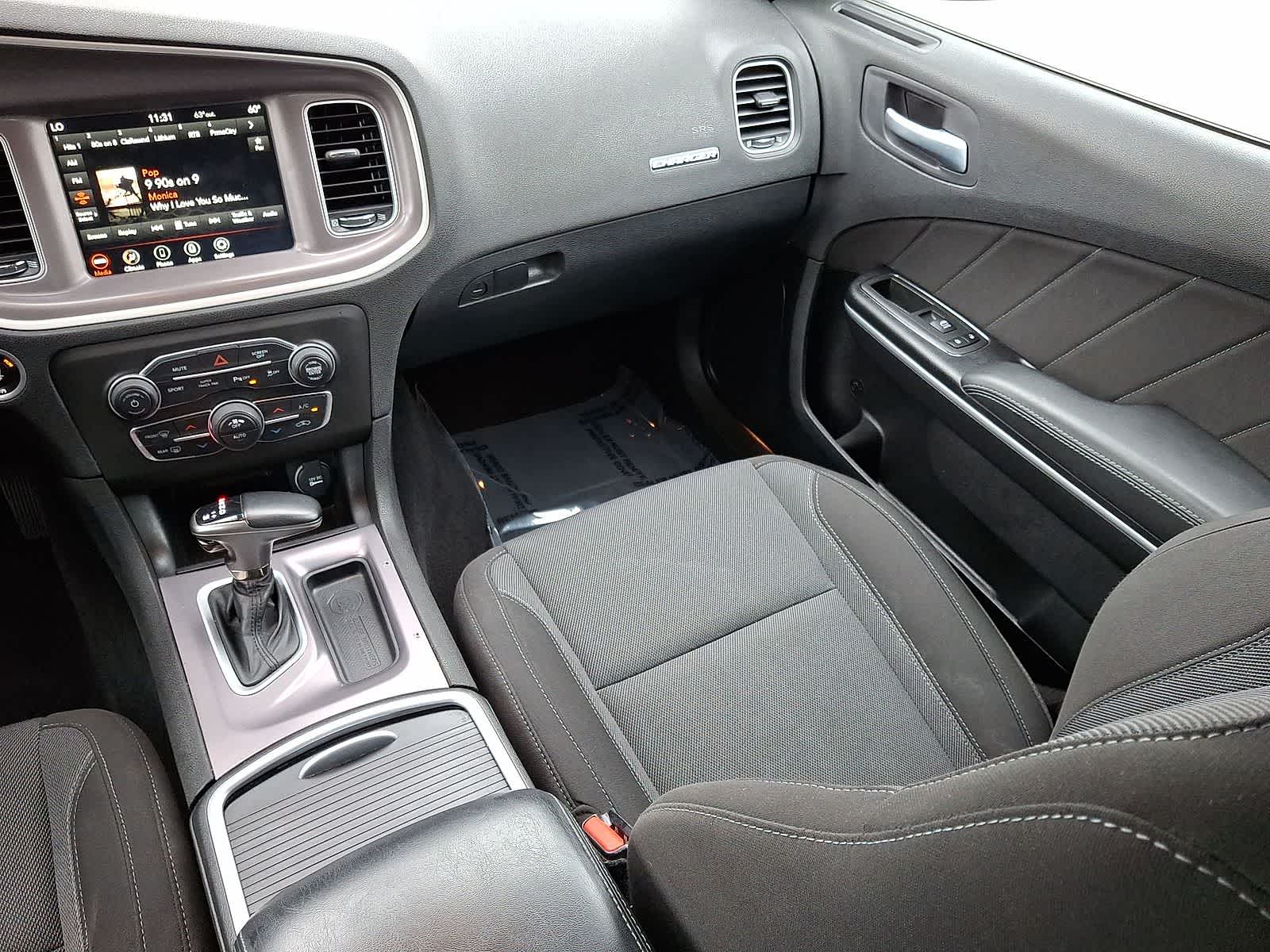 Thumbnail: 2021 Dodge Charger - 12
