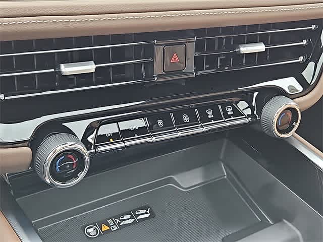 Thumbnail: 2026 Chevrolet Tahoe - 14