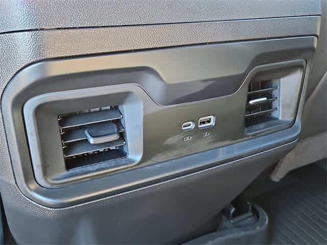 Thumbnail: 2026 Chevrolet Silverado 1500 - 22