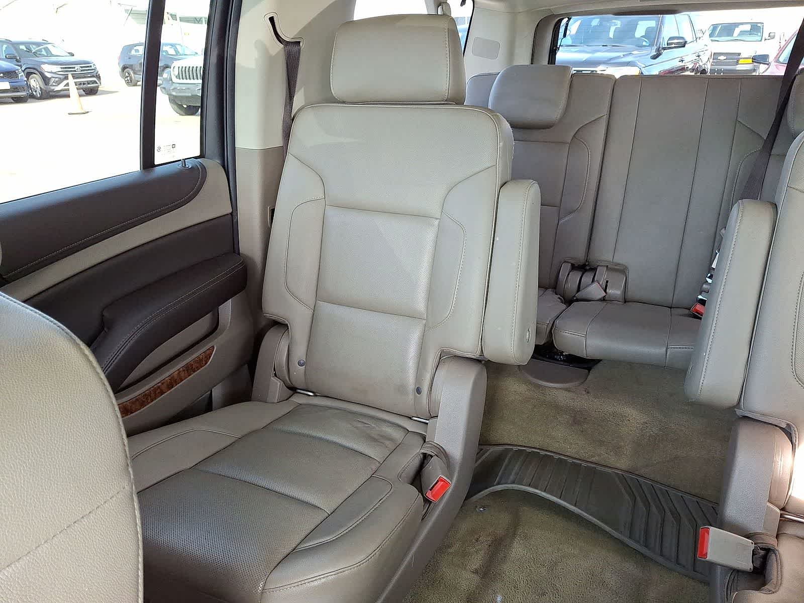 Thumbnail: 2018 Chevrolet Suburban - 13