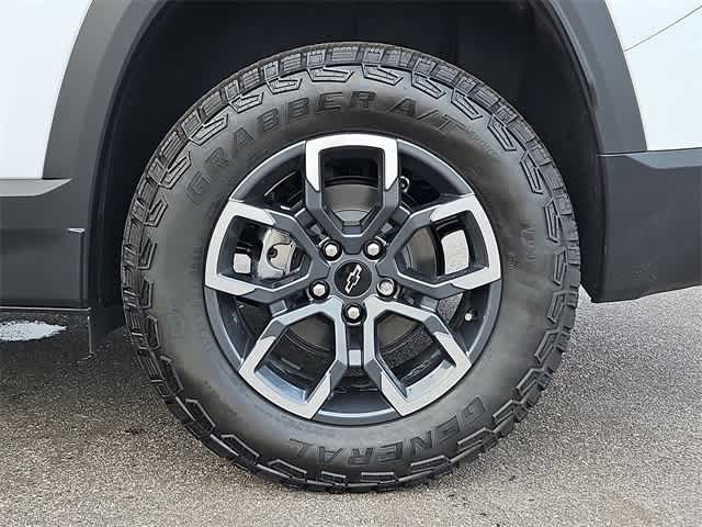 Thumbnail: 2026 Chevrolet Equinox - 7