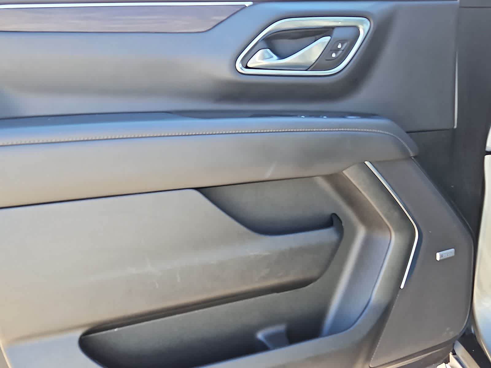 Thumbnail: 2024 Chevrolet Suburban - 27