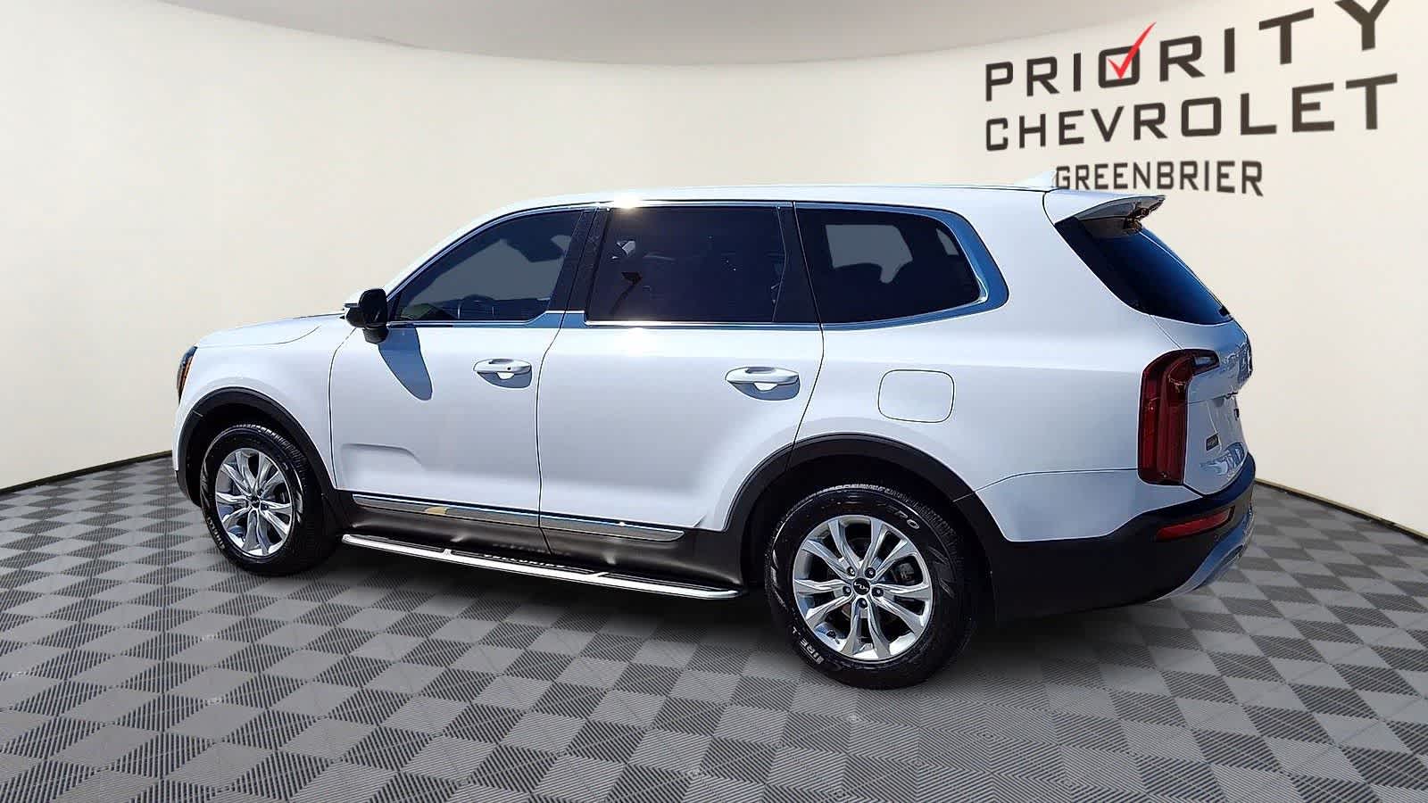 Thumbnail: 2022 Kia Telluride - 6