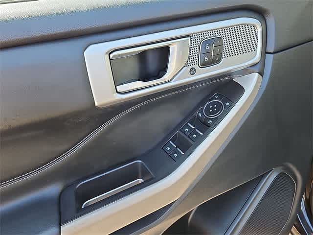 Thumbnail: 2023 Ford Explorer - 29