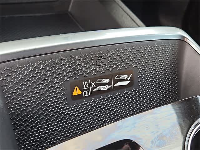 Thumbnail: 2026 Chevrolet Equinox - 21