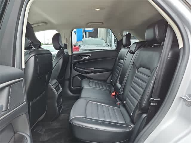 Thumbnail: 2017 Ford Edge - 30