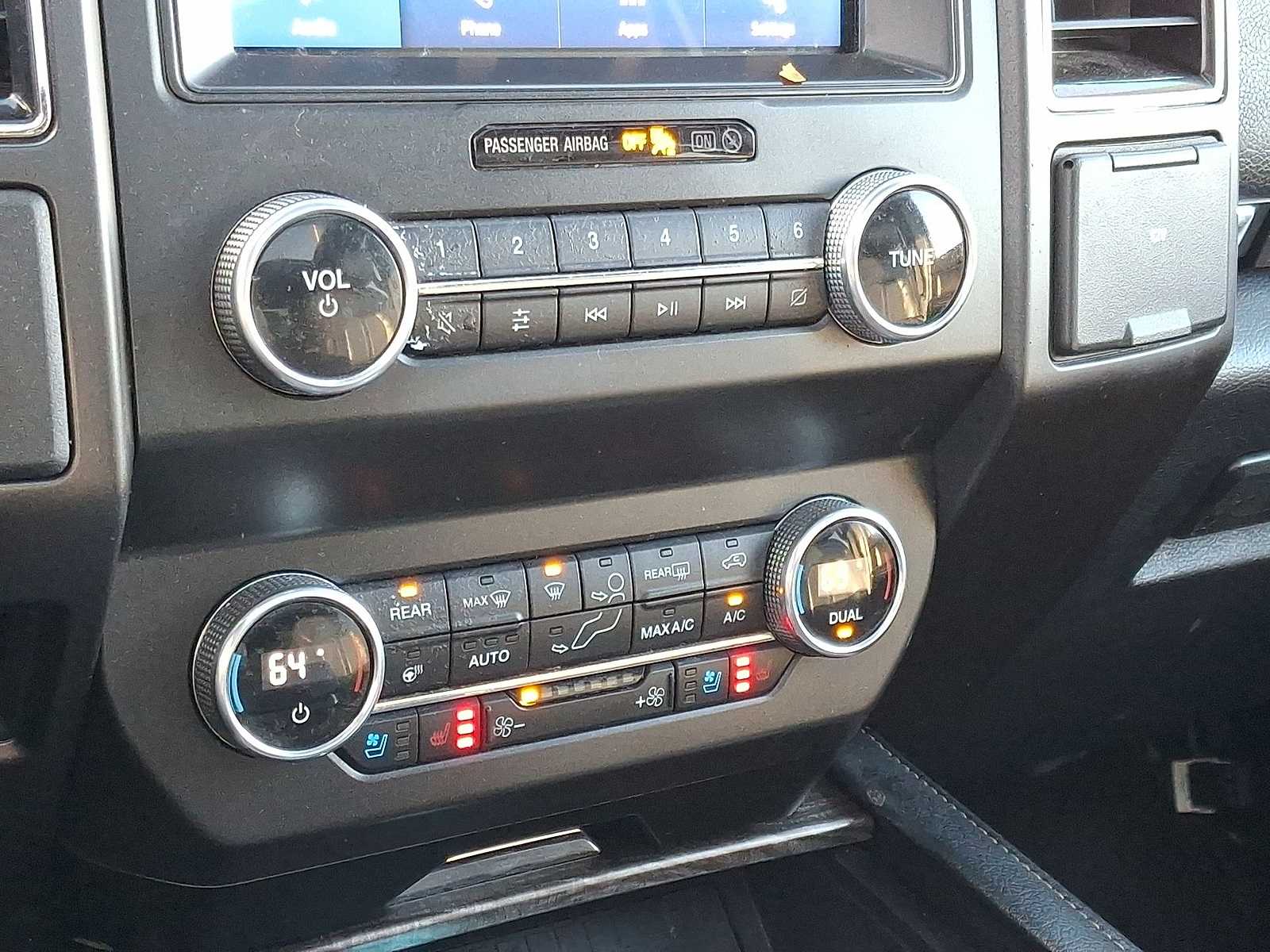 Thumbnail: 2021 Ford Expedition MAX - 23