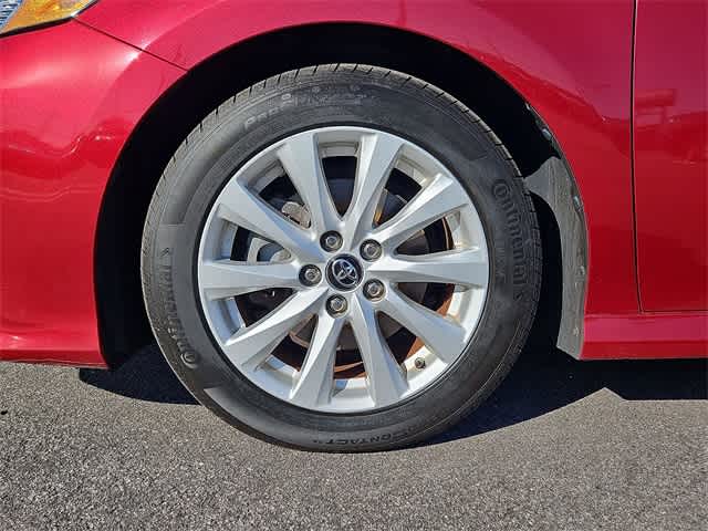 Thumbnail: 2019 Toyota Camry - 32