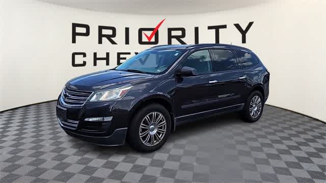 Thumbnail: 2017 Chevrolet Traverse - 4