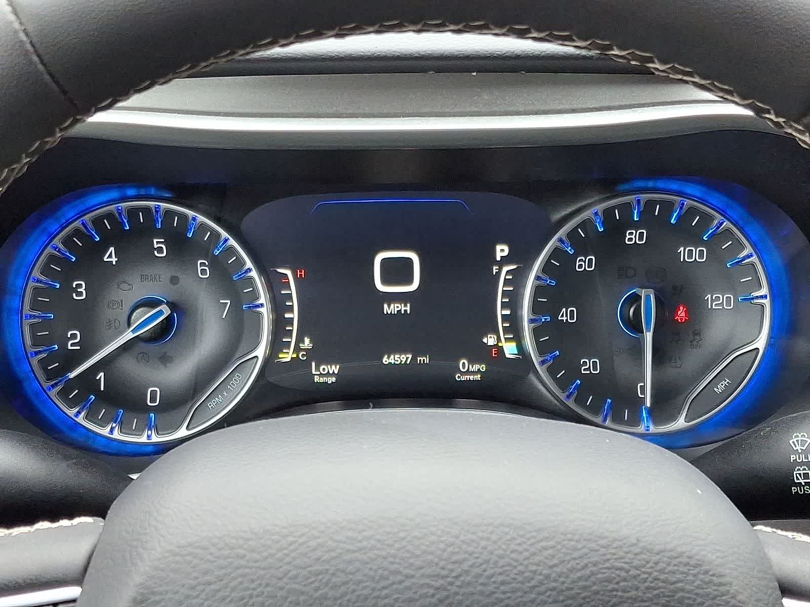 Thumbnail: 2023 Chrysler Pacifica - 14