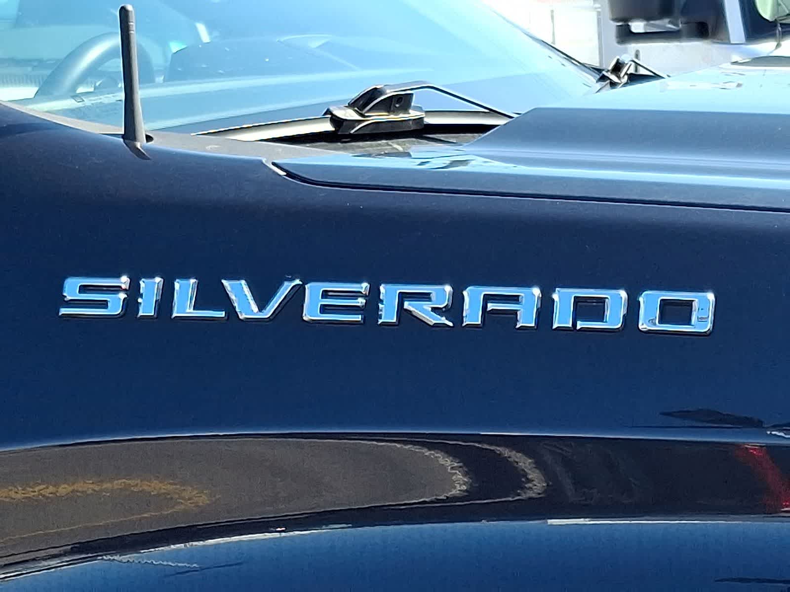 Thumbnail: 2023 Chevrolet Silverado 1500 - 35