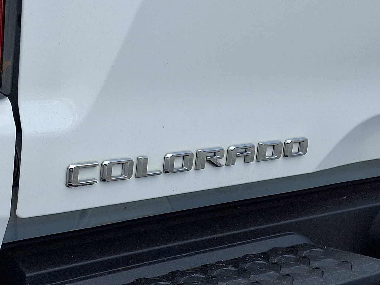 Thumbnail: 2024 Chevrolet Colorado - 35