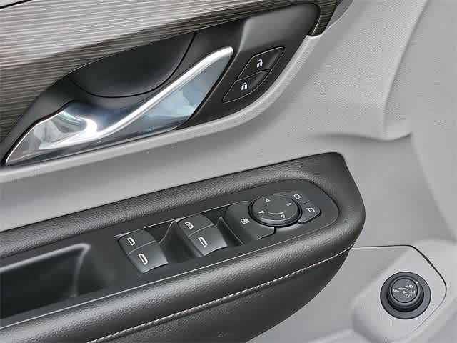 Thumbnail: 2023 GMC Terrain - 28