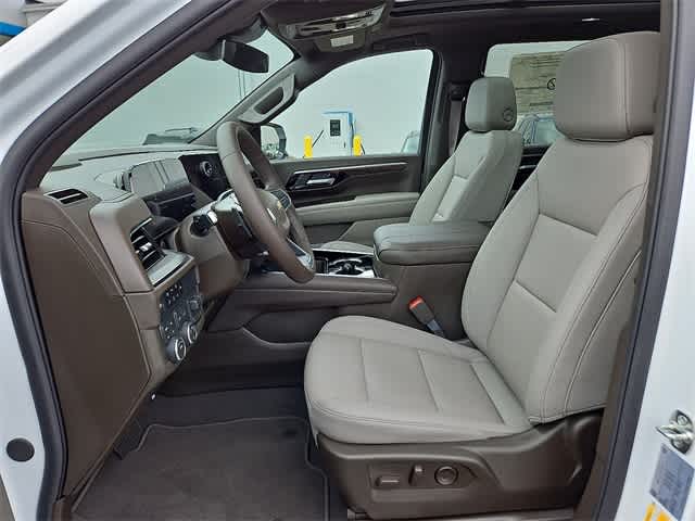 Thumbnail: 2025 Chevrolet Tahoe - 12