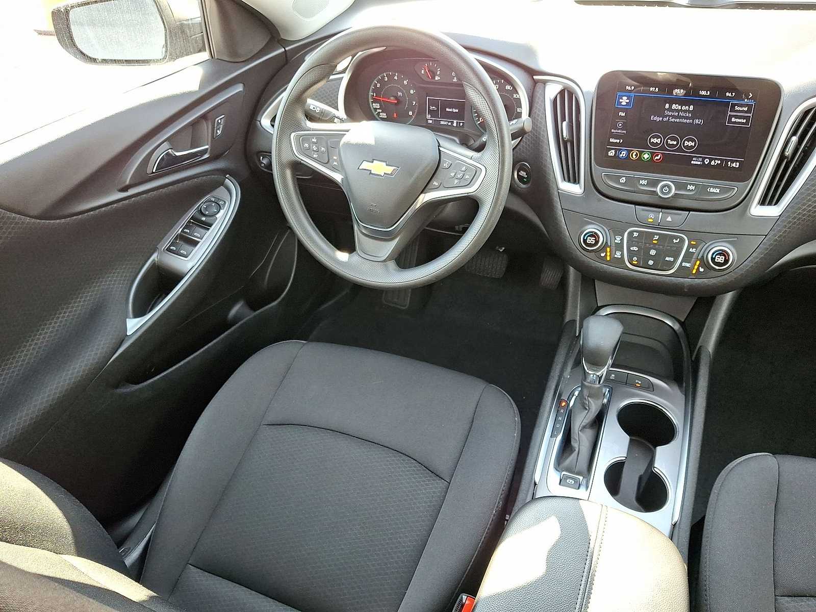 Thumbnail: 2024 Chevrolet Malibu - 10