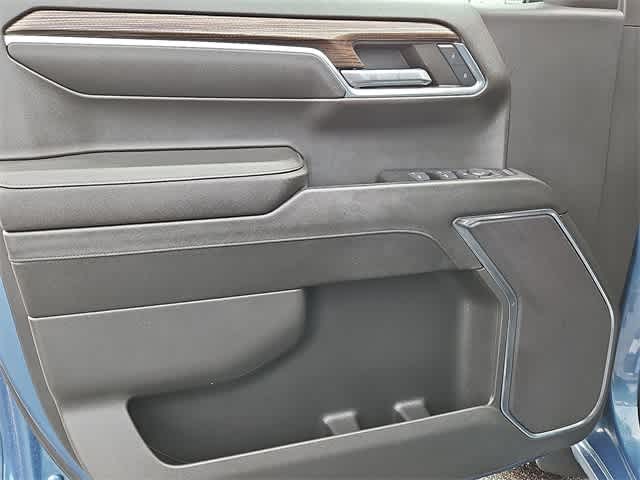 Thumbnail: 2024 Chevrolet Silverado 1500 - 27