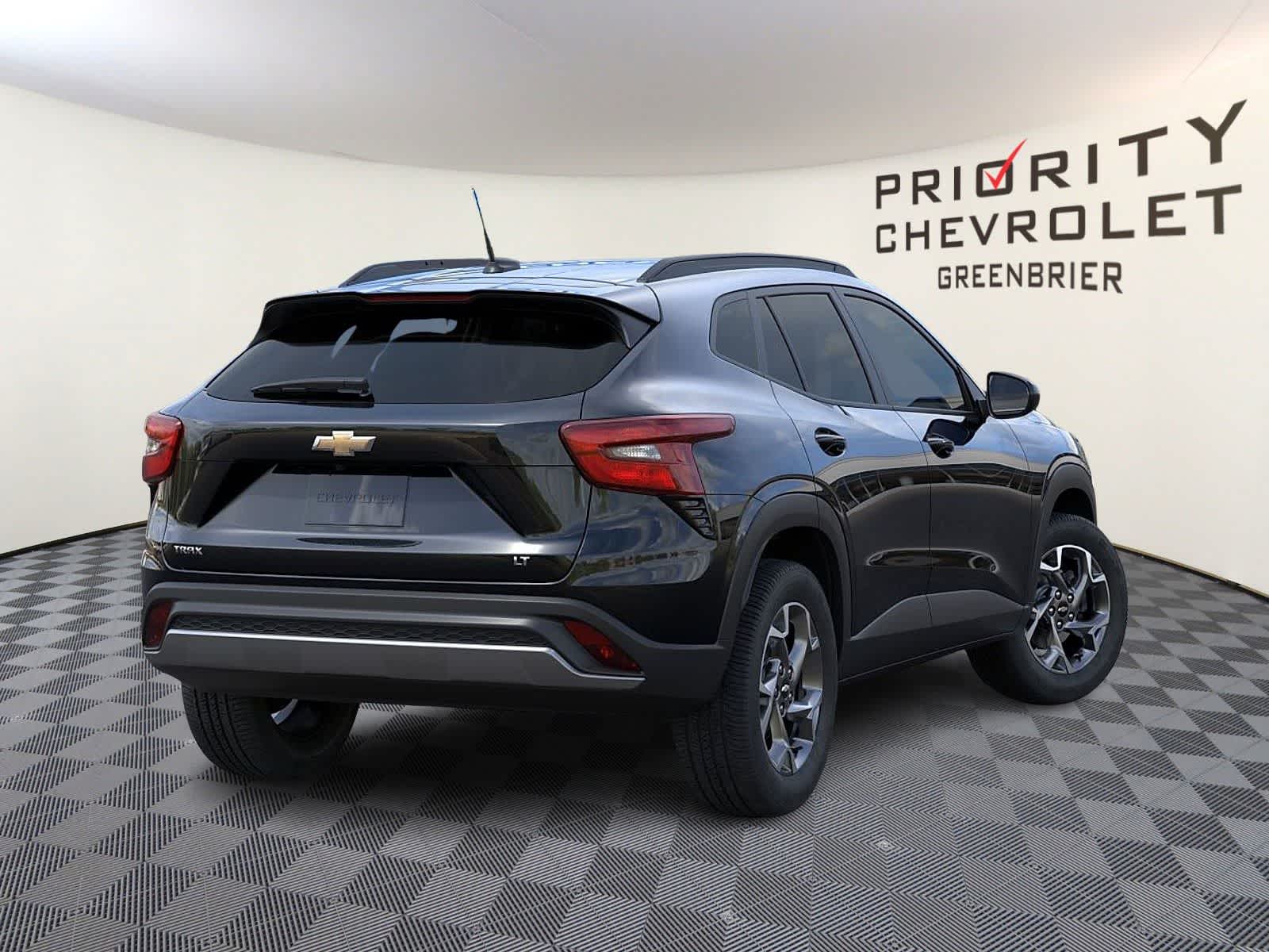 Thumbnail: 2026 Chevrolet Trax - 4