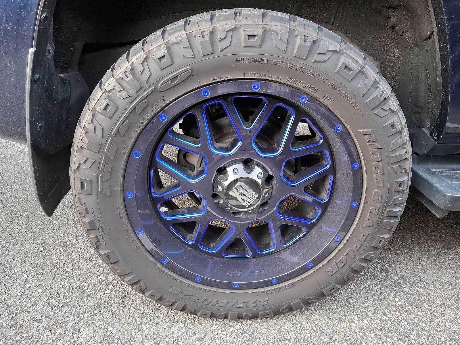 Thumbnail: 2019 Toyota 4Runner - 6