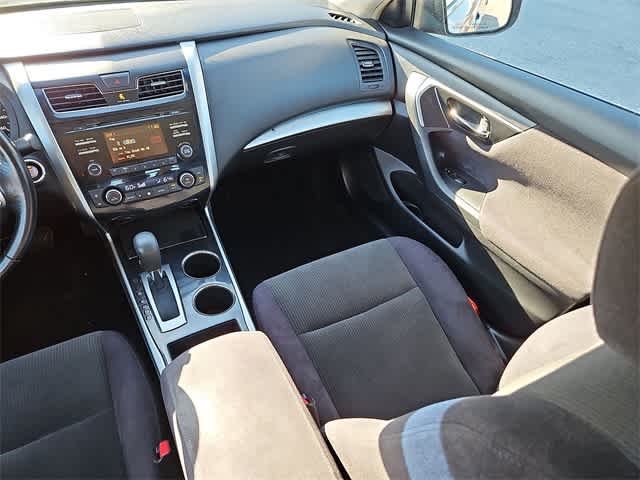 Thumbnail: 2013 Nissan Altima - 12