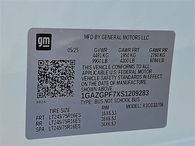 Thumbnail: 2025 Chevrolet Express - 24