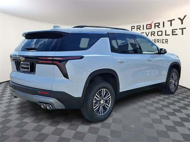 Thumbnail: 2026 Chevrolet Traverse - 4