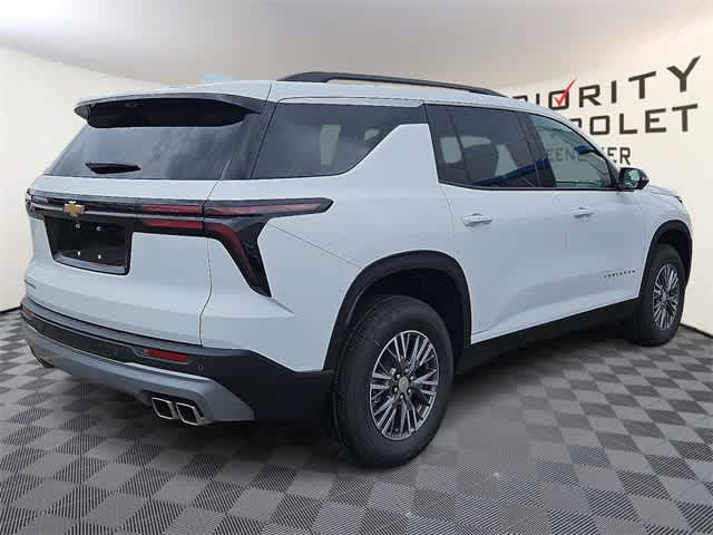 Thumbnail: 2026 Chevrolet Traverse - 4