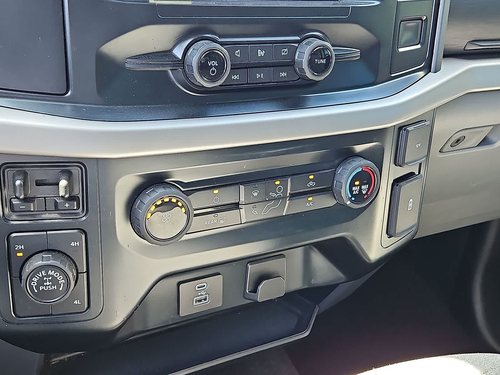 Thumbnail: 2023 Ford F-150 - 22
