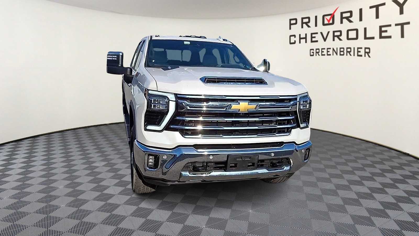 Thumbnail: 2024 Chevrolet Silverado 2500 - 3