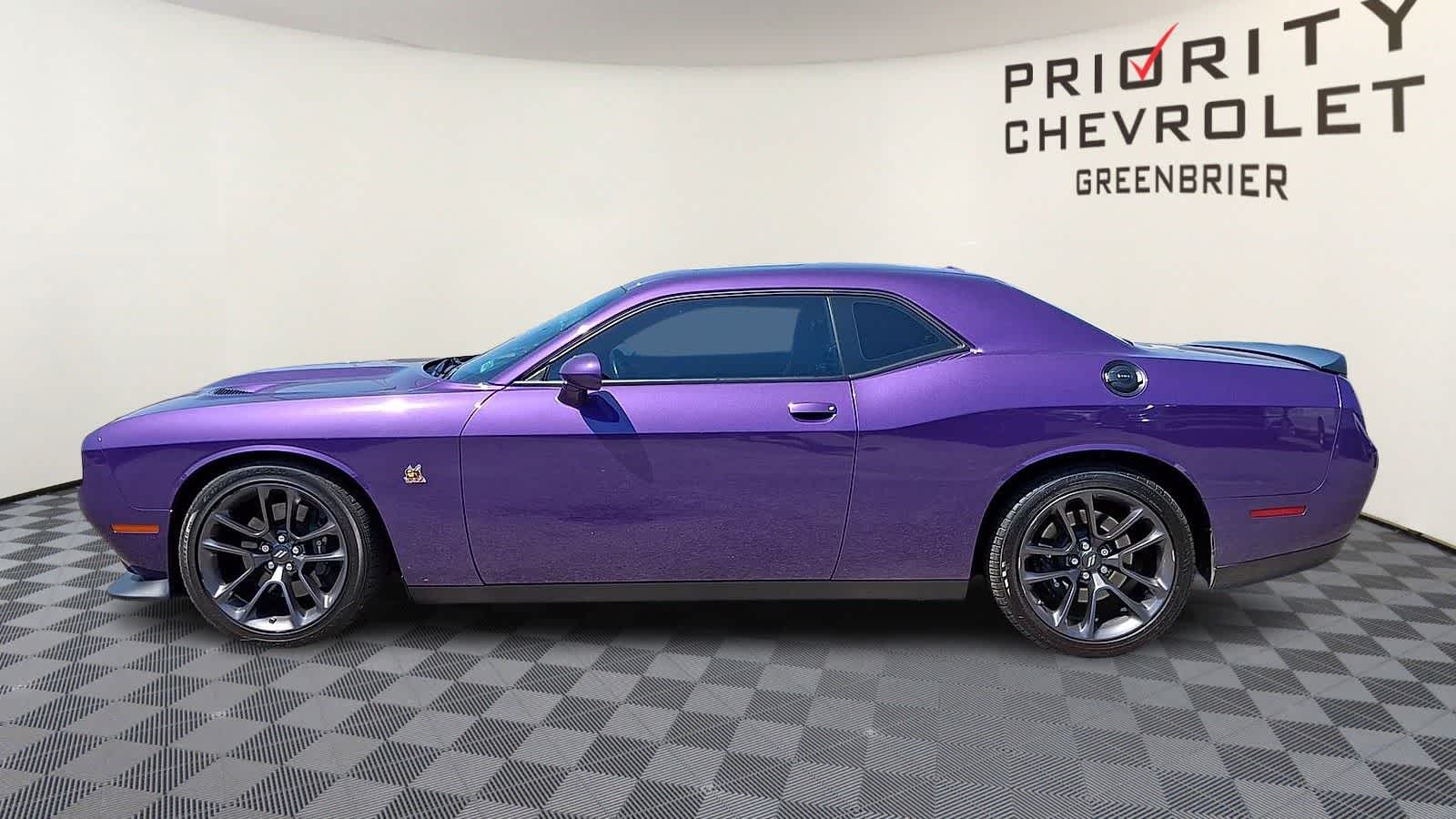 Thumbnail: 2023 Dodge Challenger - 5