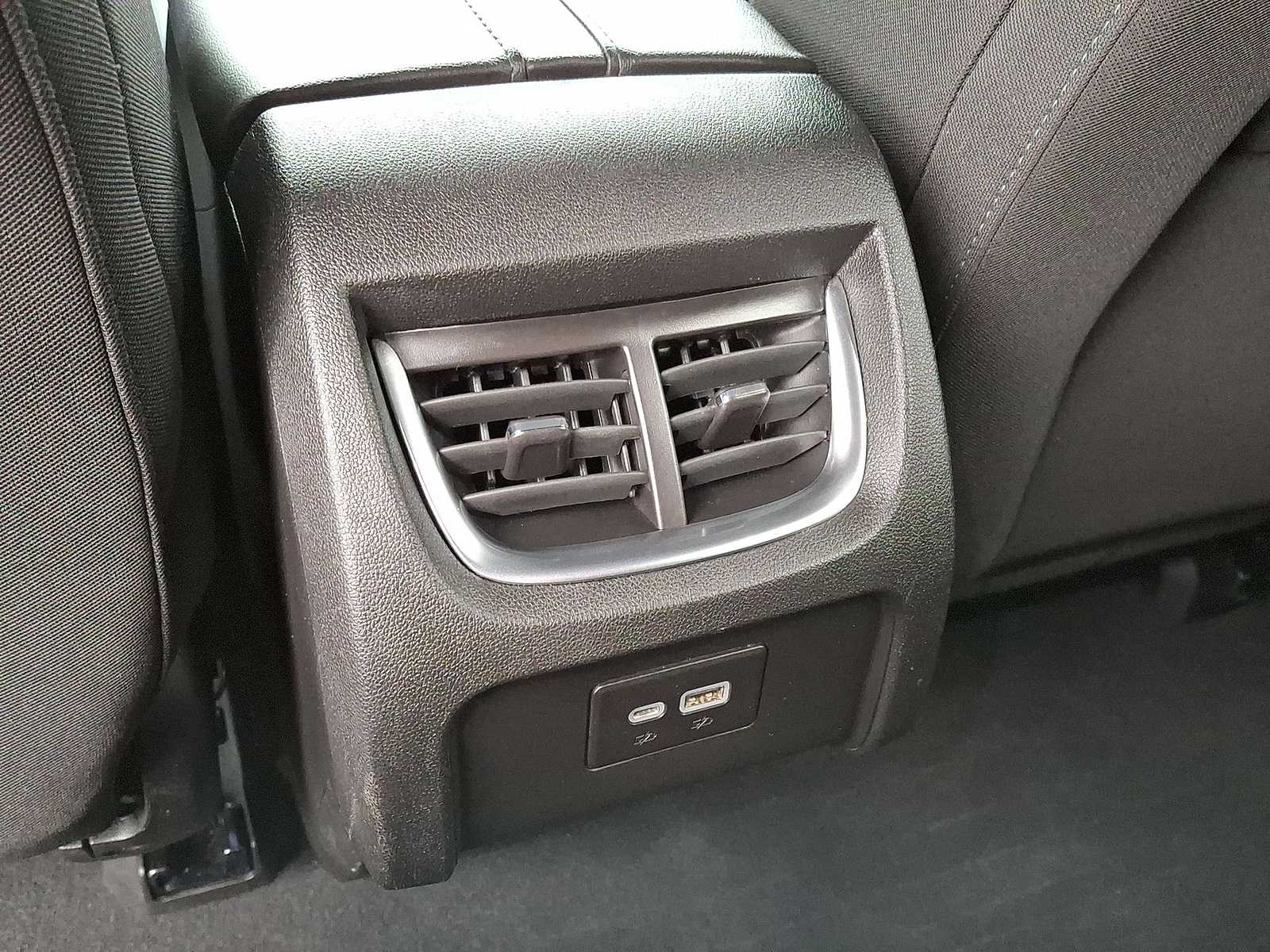 Thumbnail: 2022 Chevrolet Blazer - 18