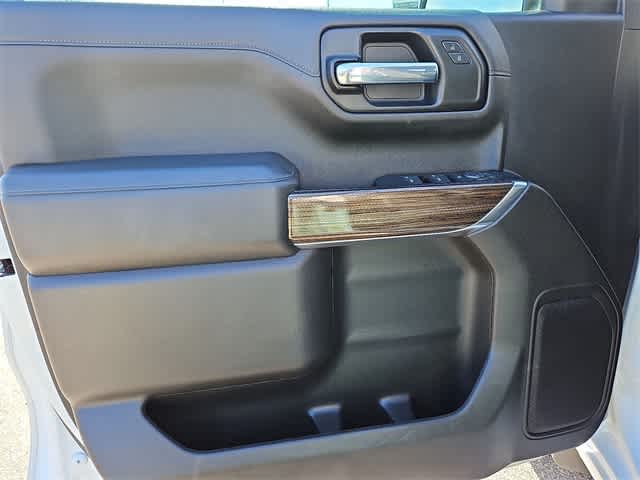 Thumbnail: 2021 Chevrolet Silverado 1500 - 27