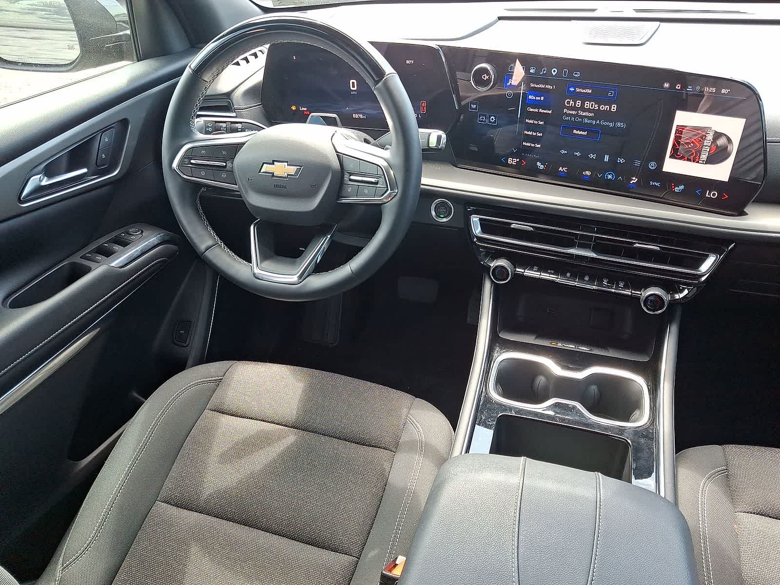 Thumbnail: 2025 Chevrolet Traverse - 10