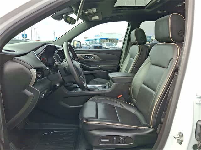 Thumbnail: 2023 Chevrolet Traverse - 26