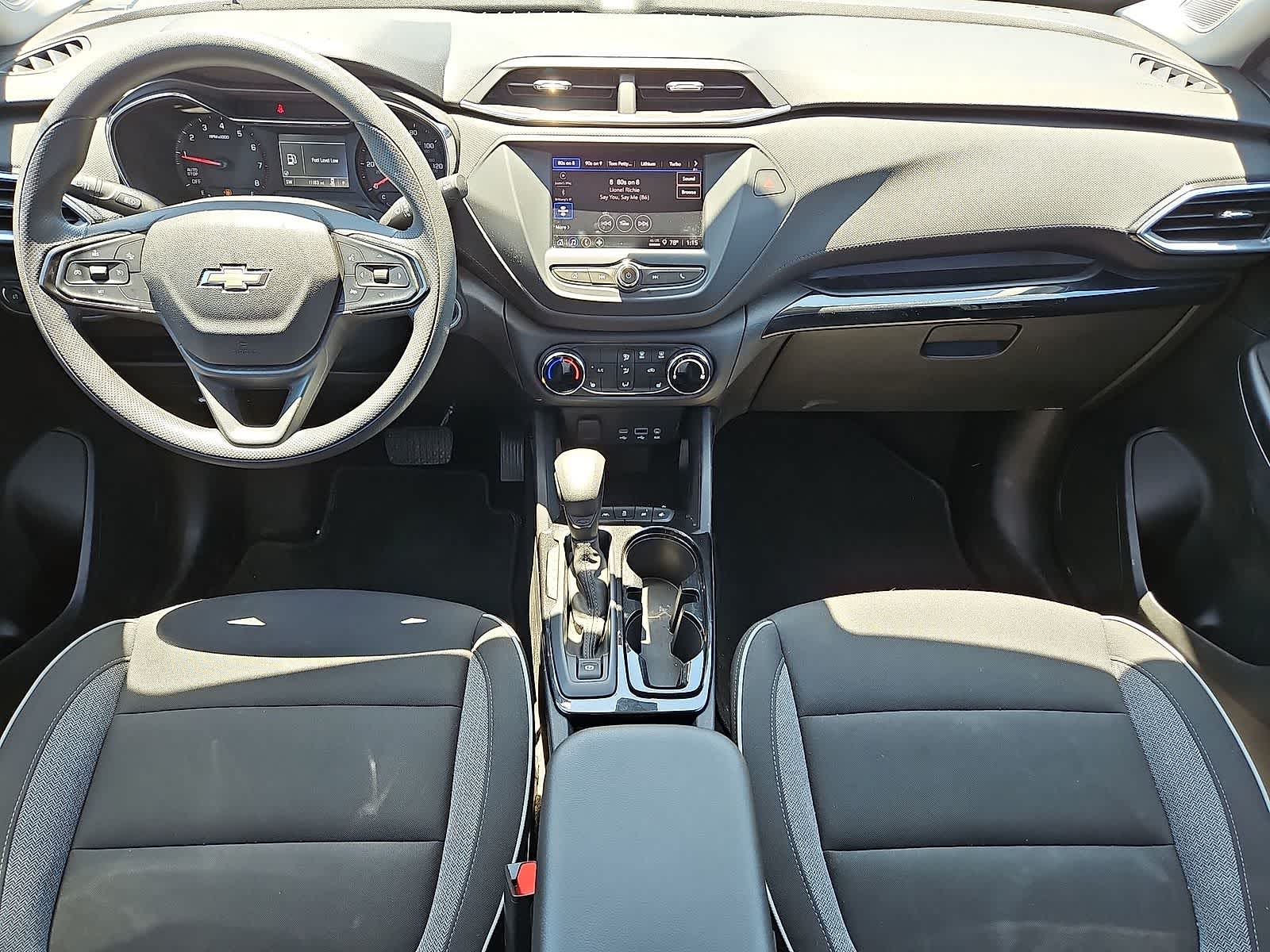 Thumbnail: 2023 Chevrolet TrailBlazer - 24