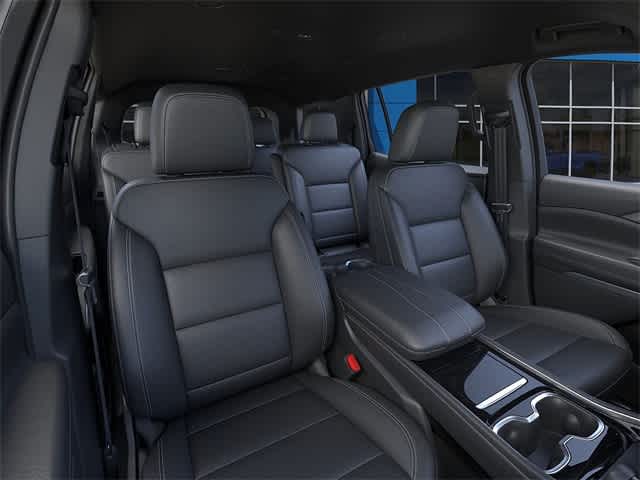 Thumbnail: 2025 Chevrolet Traverse - 16