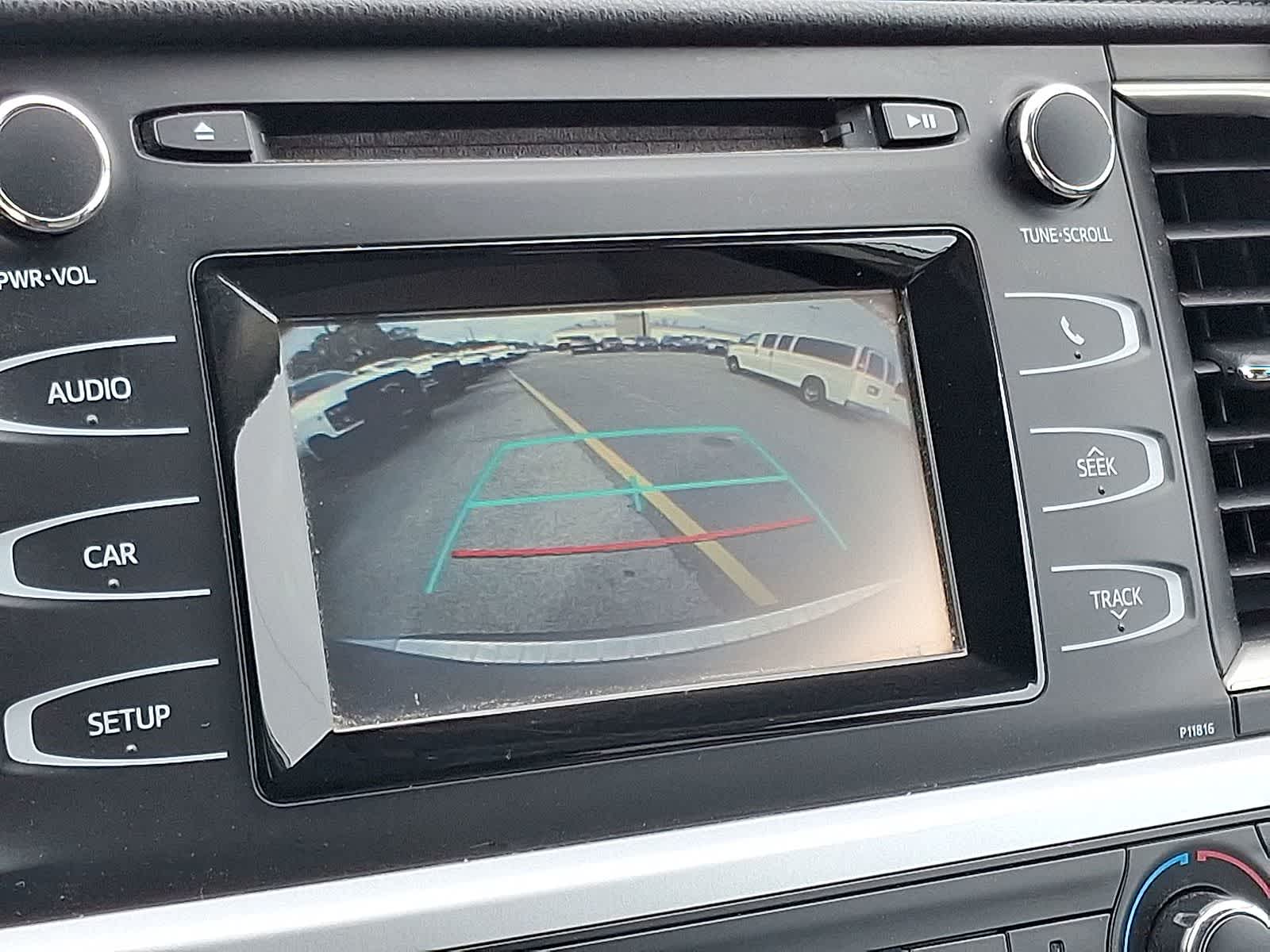 Thumbnail: 2019 Toyota Highlander - 20