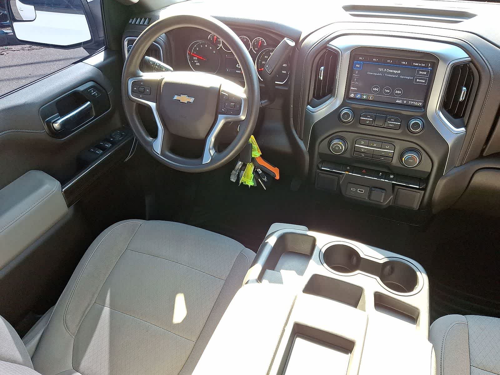 Thumbnail: 2020 Chevrolet Silverado 1500 - 10