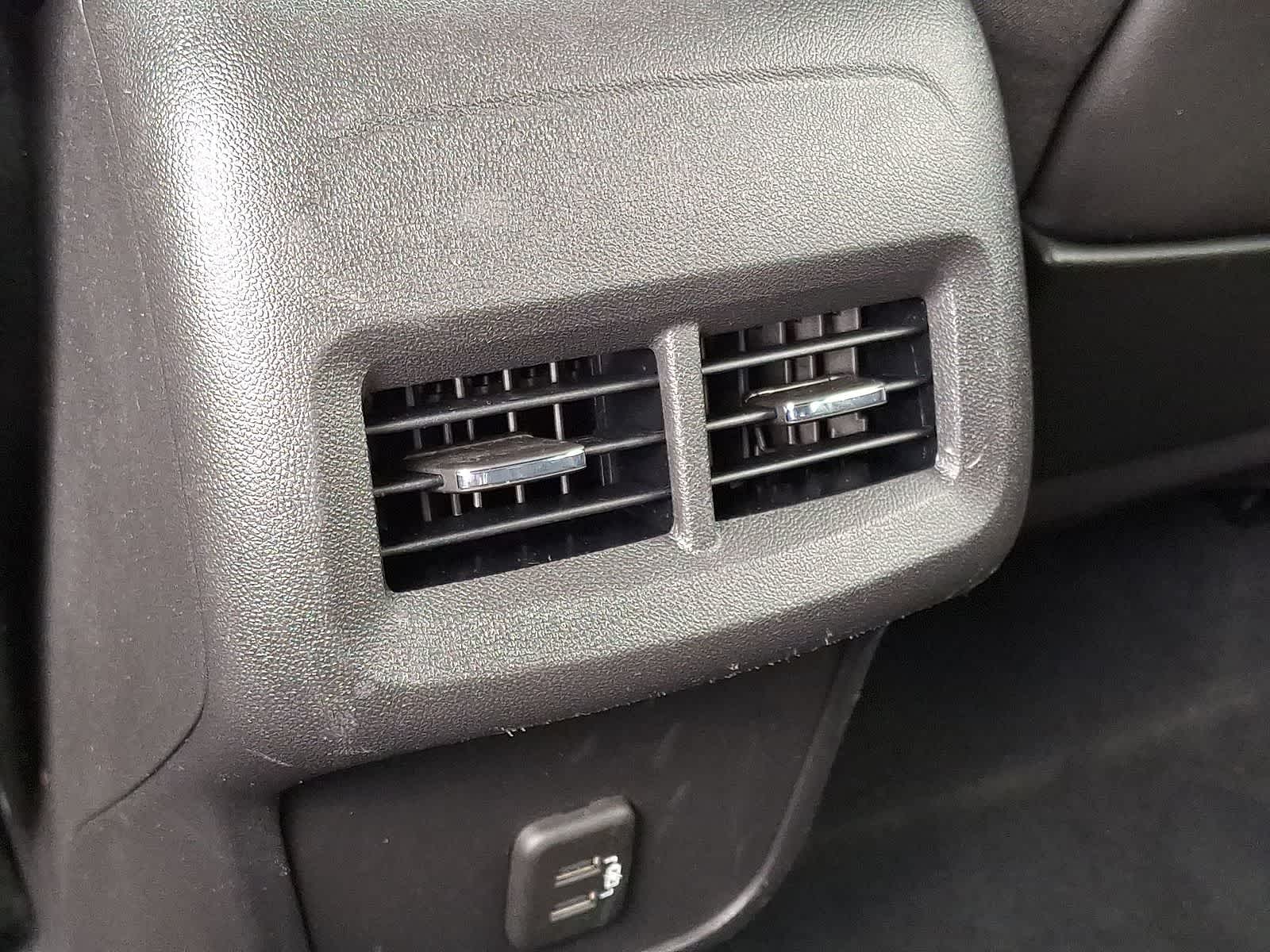 Thumbnail: 2020 GMC Terrain - 26