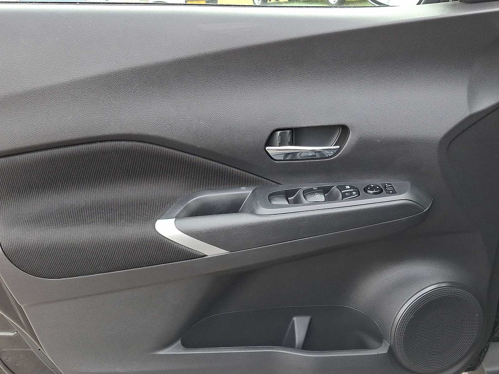 Thumbnail: 2024 Nissan Kicks - 23