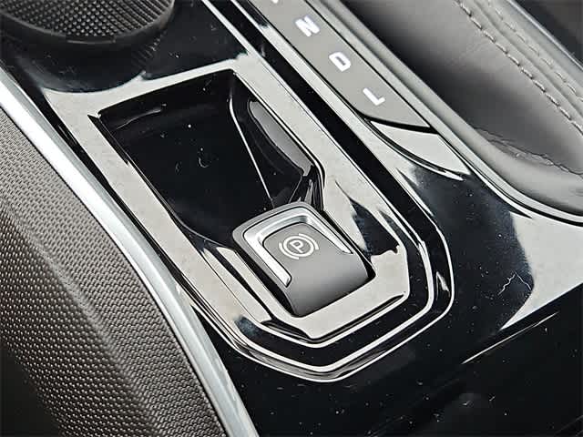 Thumbnail: 2026 Chevrolet Colorado - 20